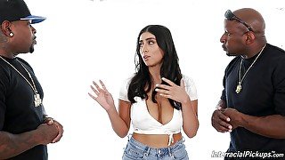 Violet Myers wants to film her fuck with black dudes