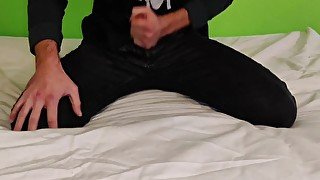 Wetting My Skinny Jeans On The Bed and Masturbating