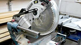 DIY bed 1 - Miter saw disc changing