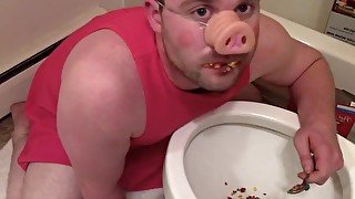 Piggy Loser Toilet Cereal 2