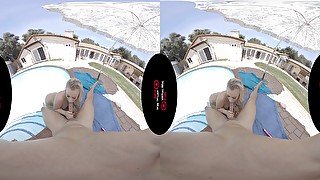 VR horny pool babe - Vr