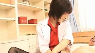 Kasumi Uehara kinky doctor strokes penis