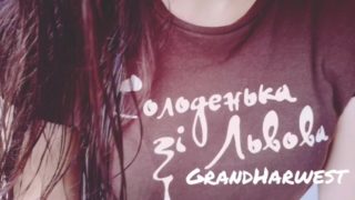 GrandHarwest. Хохлушка отсосала в гостях на балконе