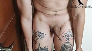 I live horny, I love Jerking Off and Moaning - More in my Profile - DickRavenchest