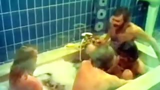 Teen Sex in the Bathroom and the Bedroom (german dub)