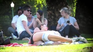 Naughty amateur teen has fun with her boyfriend in the park