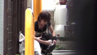 Japanese street pisser