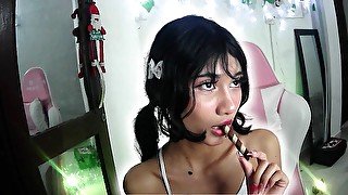 ASMR  I like to put a lot of things in my mouth