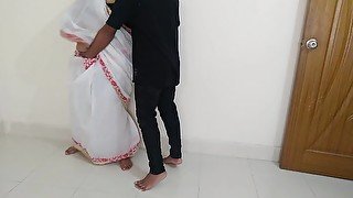 (Badi Behan ko chudai chut Bhai) Indian hot step sister cheats on husband & fucks with step brother