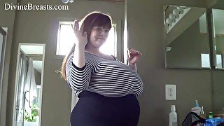 BBW Boobs Behind the Scenes