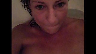 BathtubMilfDildo & Dripping wet pussy