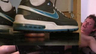 servilejerome's balls trampled in box (55 minutes! 2 cams) by sneakers feet