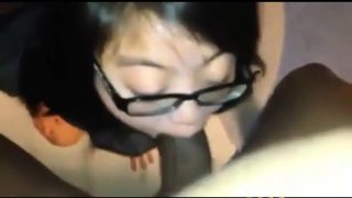 Chinese girl sucking and facial from bbc