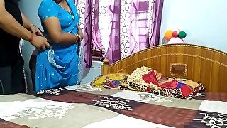 Doctor Smriti Sucking And Fucking Hard In Blue Saree With Her Colleague Mishra At Home On