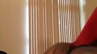 Ig model twerks on Live