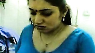 Nasheeli Bhabhi