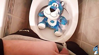 Blue tiger Peeing#1