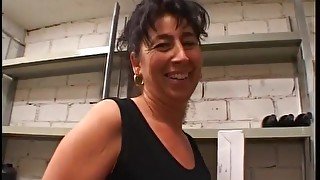 Mature Biggi- Free MILF Porn Video