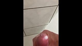 Twink multiple cumshot shower public