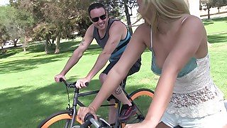 Adorable blonde girl Laela Pryce gets licked and dicked by a stranger