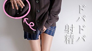 【女装】えちえち精子大量射精　精子で手がぐちょぐちょ