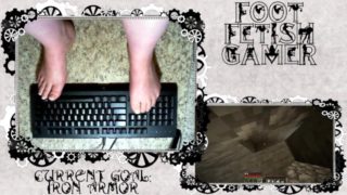 Sexy Feet Playing Minecraft Pt 3