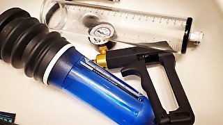 Bathmate vs Vacuum Pump, Which Penis Pump Is Better?