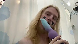 MAKE UP BITCH SUCKING AND RIDING A BAD DRAGON DILDO UNTIL CUM