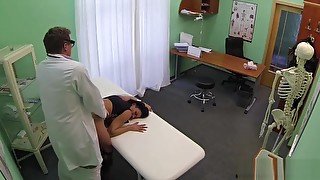 Wife cheats her husband with her doctor