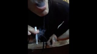 Strong final orgasm with cum @14:10 Smoker video. Fine smoking 