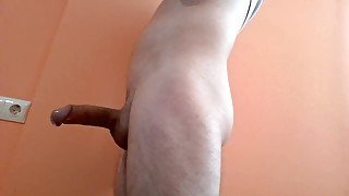 I masturbate a fat and big dick and cum