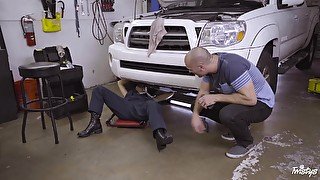 Sexy mechanic Gina Valentina gets it good in the auto shop