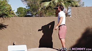 Alluring MILF is analized till she reaches an orgasm
