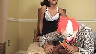 clown tickle