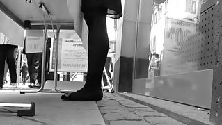 Public Slow Foot Cam l