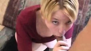 Topnotch blond floosy gets super soaked