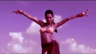 Hot indian dance