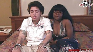 Natural ebony slut with glasses and boyfriend at an amateur casting