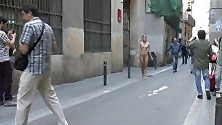 Naked babe lauren shows her amazing hot ass in public