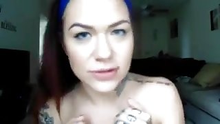 Tattooed gf deepthroat her man