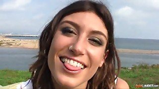 Julia Roca enjoys blowing penis in the park