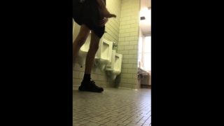 College bathroom cum