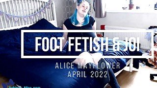 Foot fetish and JOI - Solo Girl