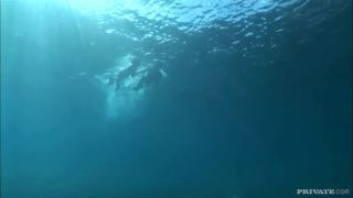 Incredible underwater sex