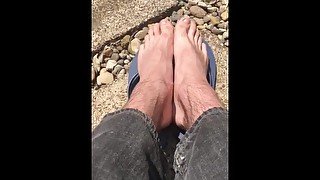 Feet in flip flops