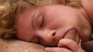 Blonde chick makes the blowjob so fun and exciting