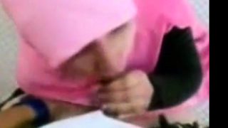 indonesian- cewek jilbab bj