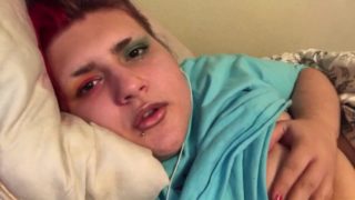 heavy breathing while masturbating trying to be quiet (face cam)