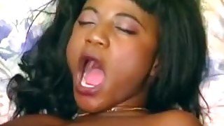 This Hot Creamed Young Ebony Pushes Her Own Fist Through