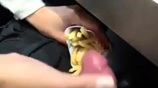 Small french fries with mayonnaise